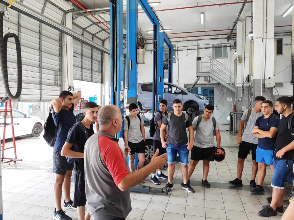 מוסך - הדור הבא